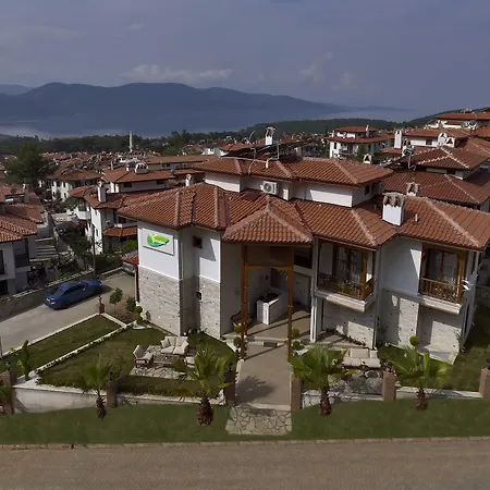 My Garden Aparthotel *